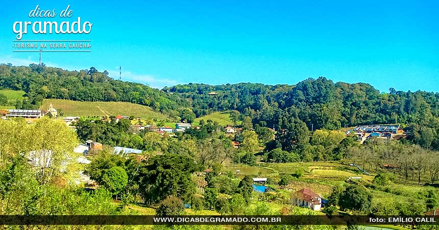 Paisagem da Serra Gaúcha vista a bordo do trem Maria Fumaça. Paisagem da Serra Gaúcha vista a bordo do trem Maria Fumaça.